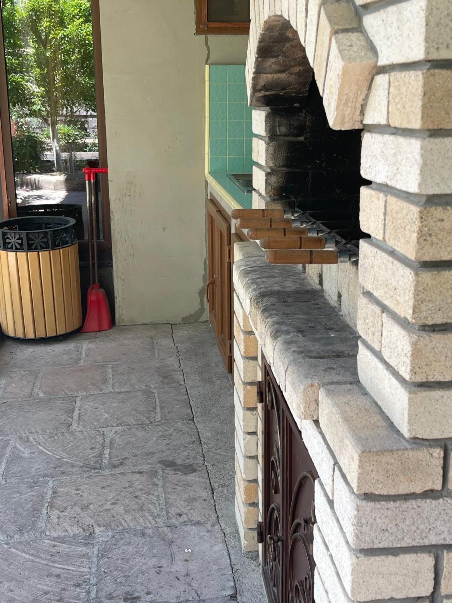 Hotel In Gyumri Extérieur photo